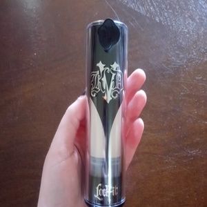 Kat Von D Makeup - Kat Von D lock it foundation Kat Von D Makeup - Kat Von D lock it foundation